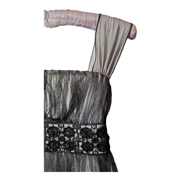 GIRLS SIZE 16 BLACK TOOL DRESS.EMPIRE WAIST WITH BEADING - Picture 5 of 7